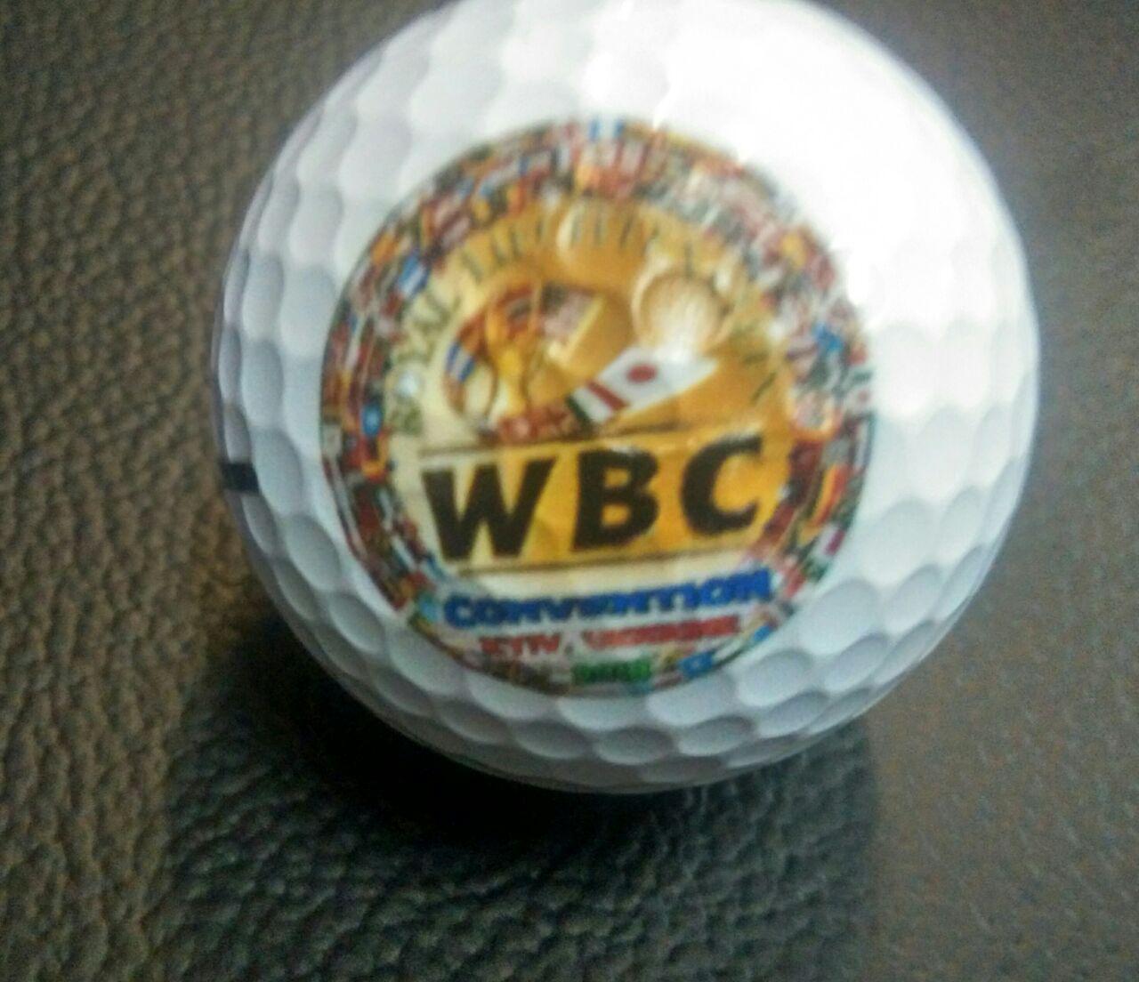 Мяч для гольфа с лого WBC